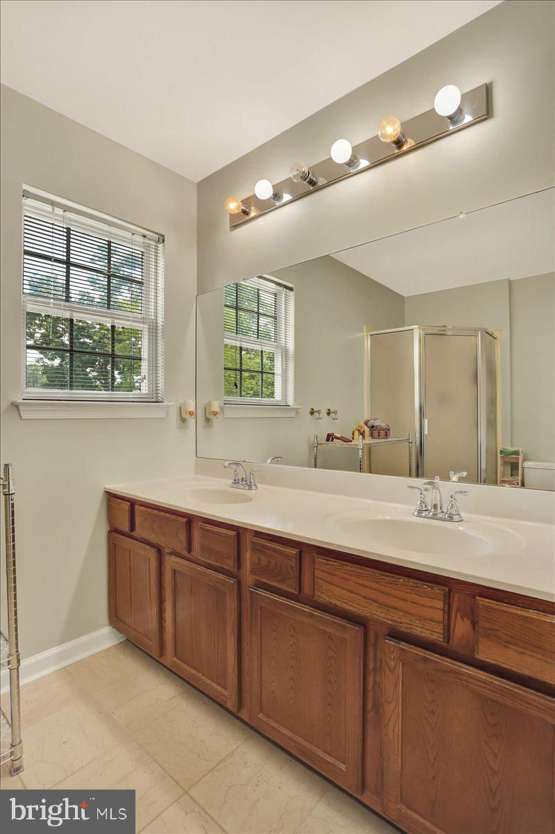 HANOVER RIDGE - Residential