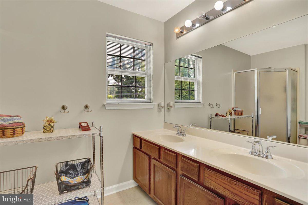 HANOVER RIDGE - Residential