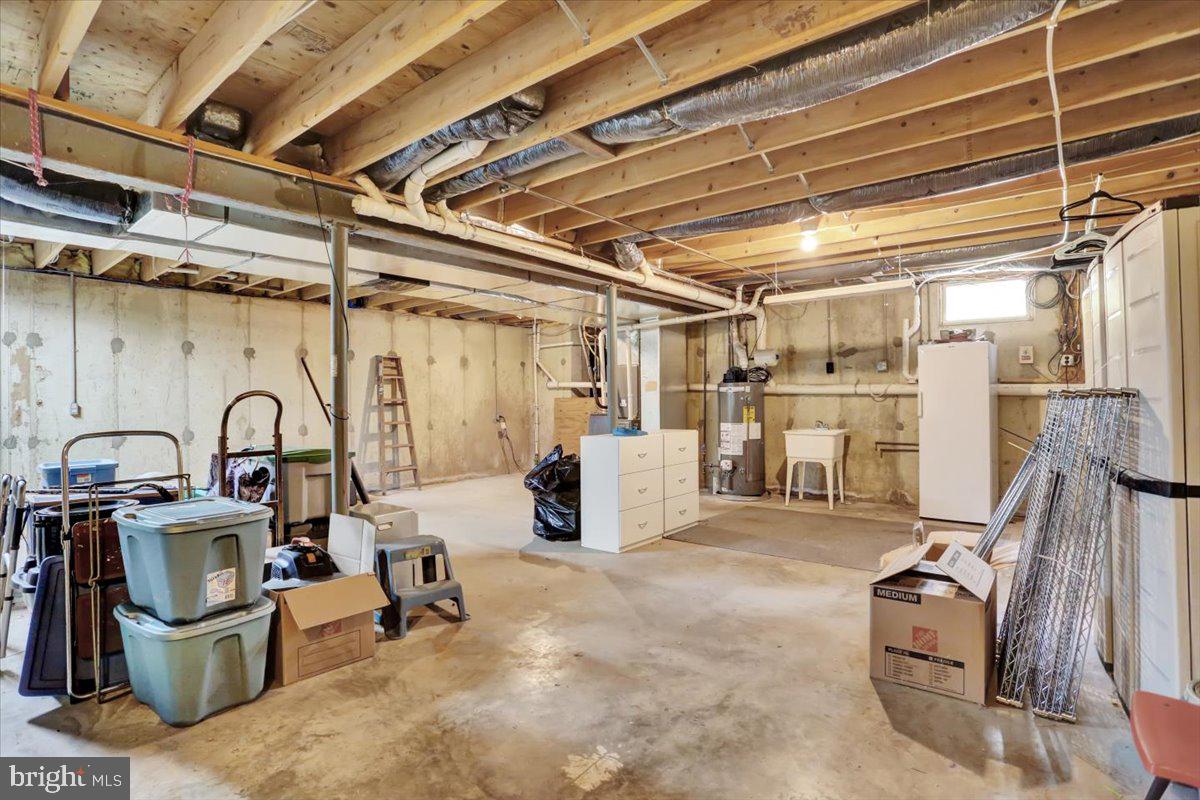 HANOVER RIDGE - Residential