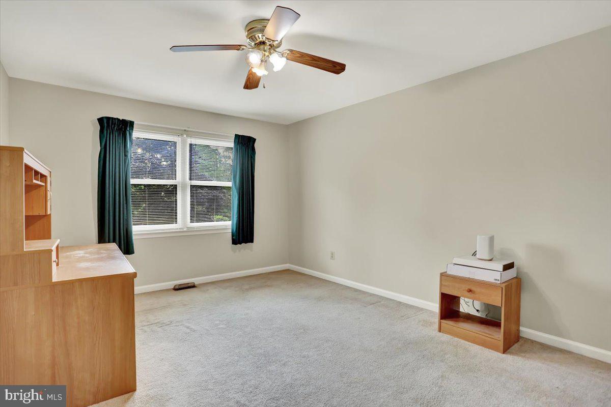 HANOVER RIDGE - Residential