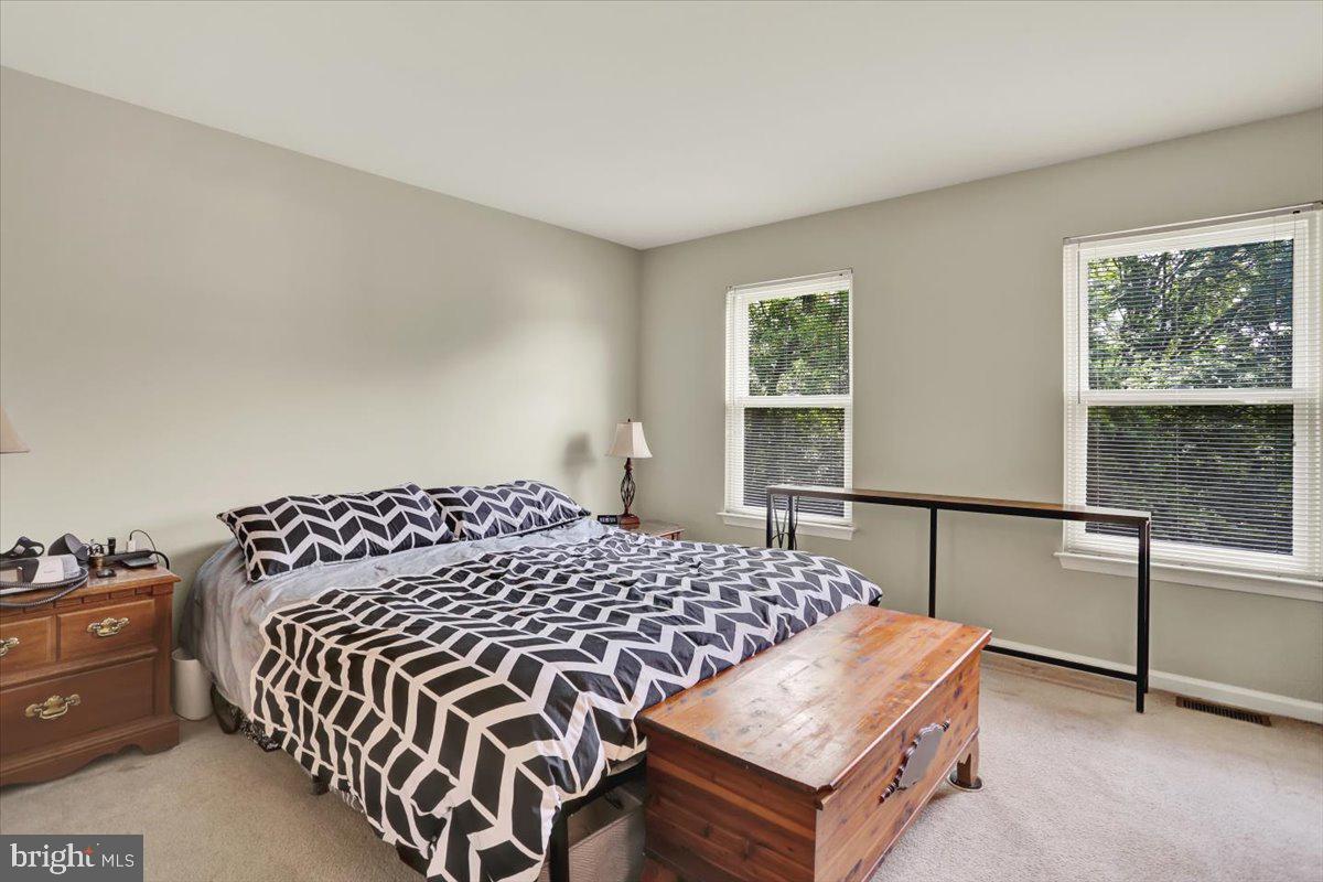 HANOVER RIDGE - Residential