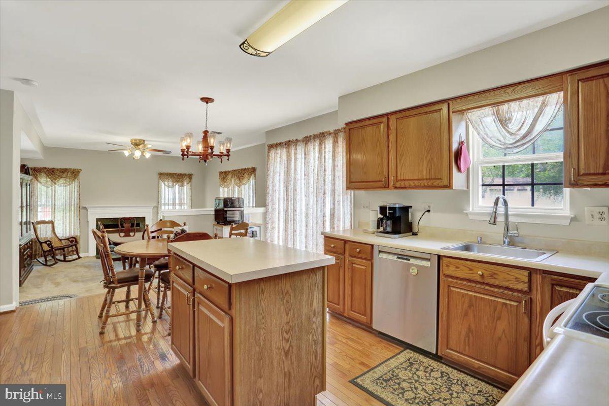 HANOVER RIDGE - Residential