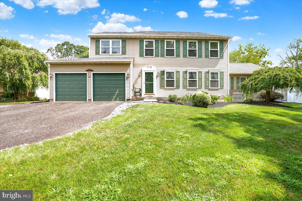 HANOVER RIDGE - Residential