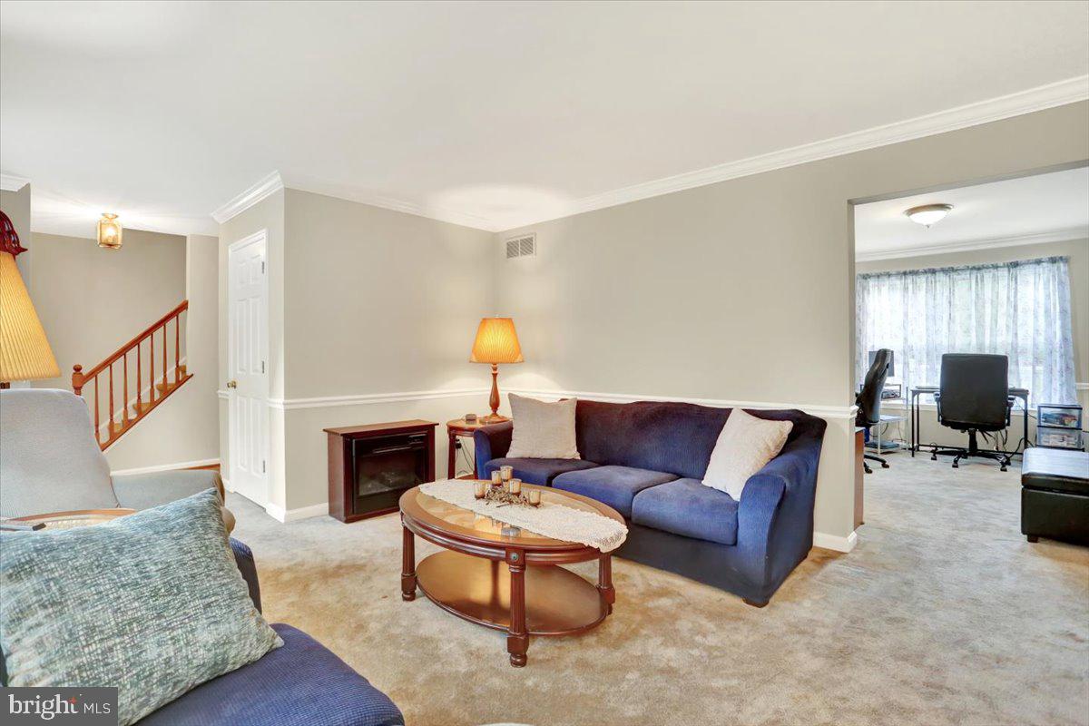 HANOVER RIDGE - Residential