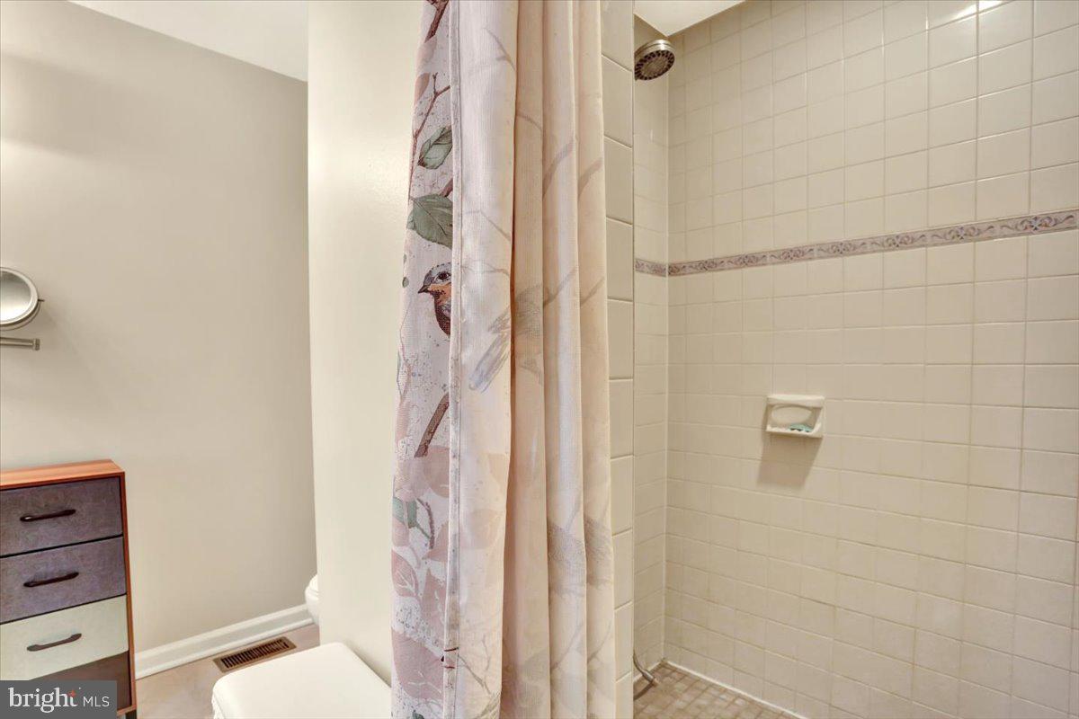 HANOVER RIDGE - Residential