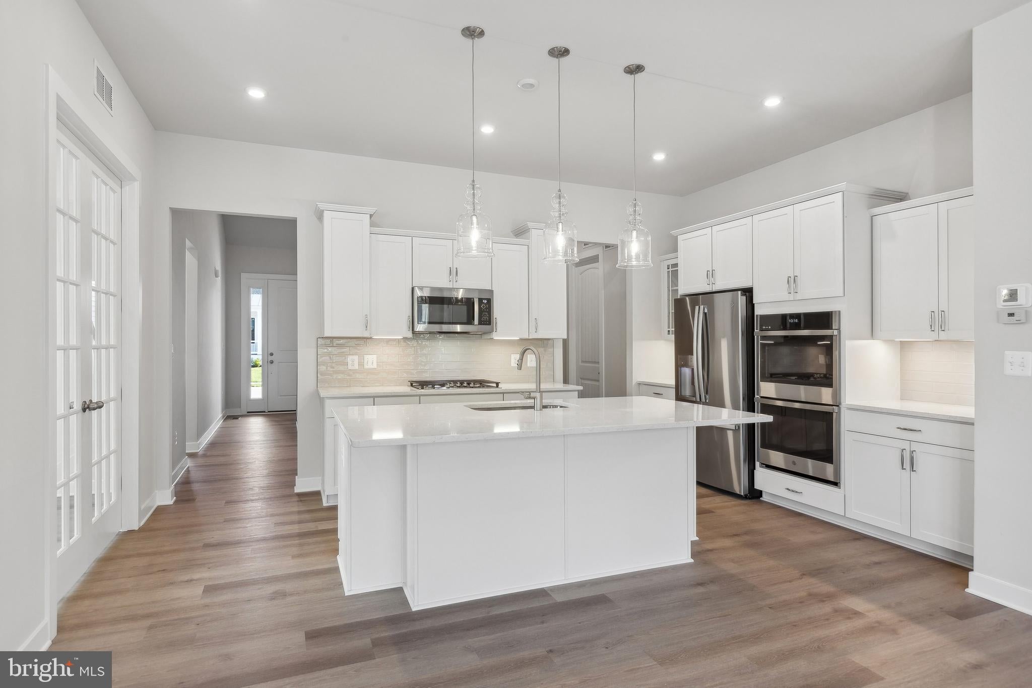 112 AUSTRIAN PINE COURT