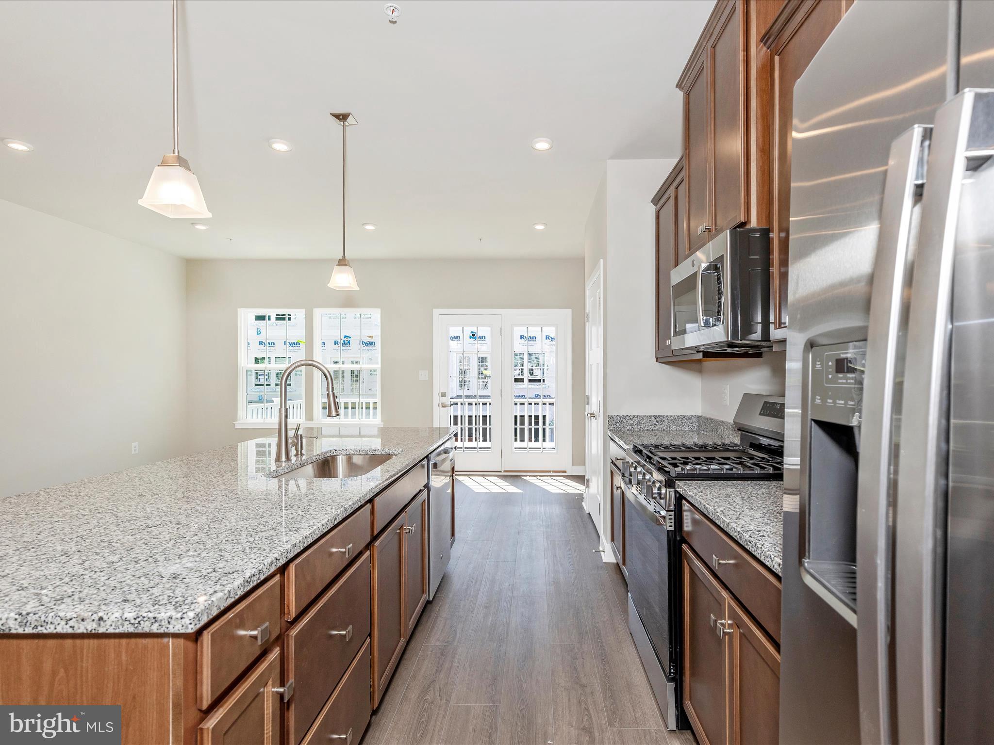 BELLE AIR TOWNHOMES - Residential Lease