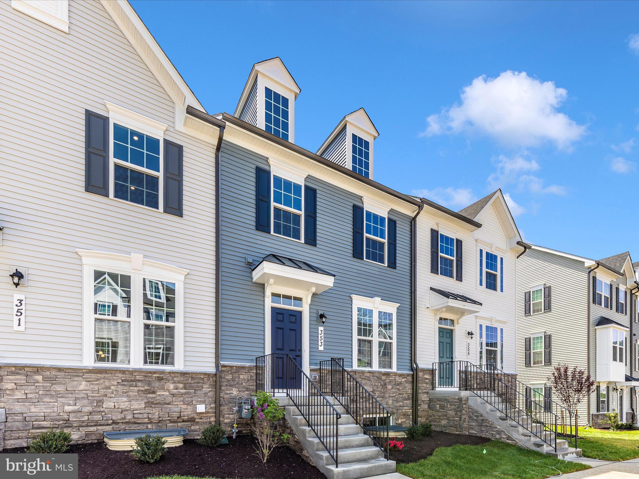 BELLE AIR TOWNHOMES - Residential Lease