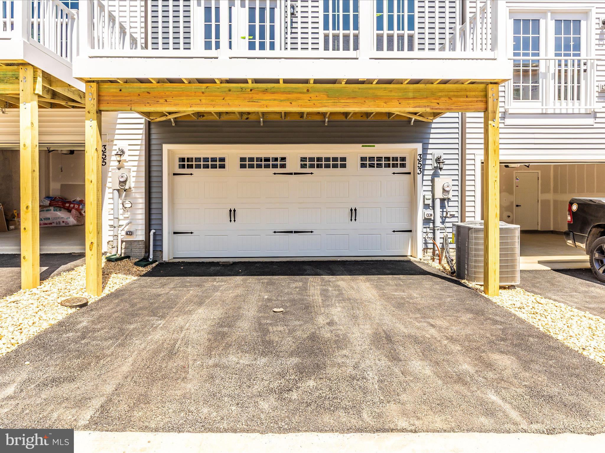 BELLE AIR TOWNHOMES - Residential Lease