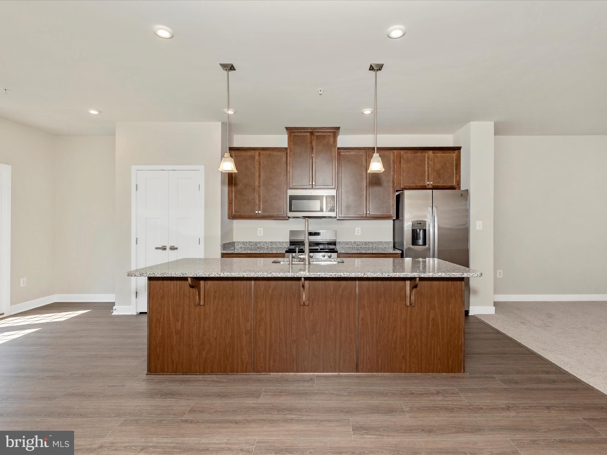 BELLE AIR TOWNHOMES - Residential Lease