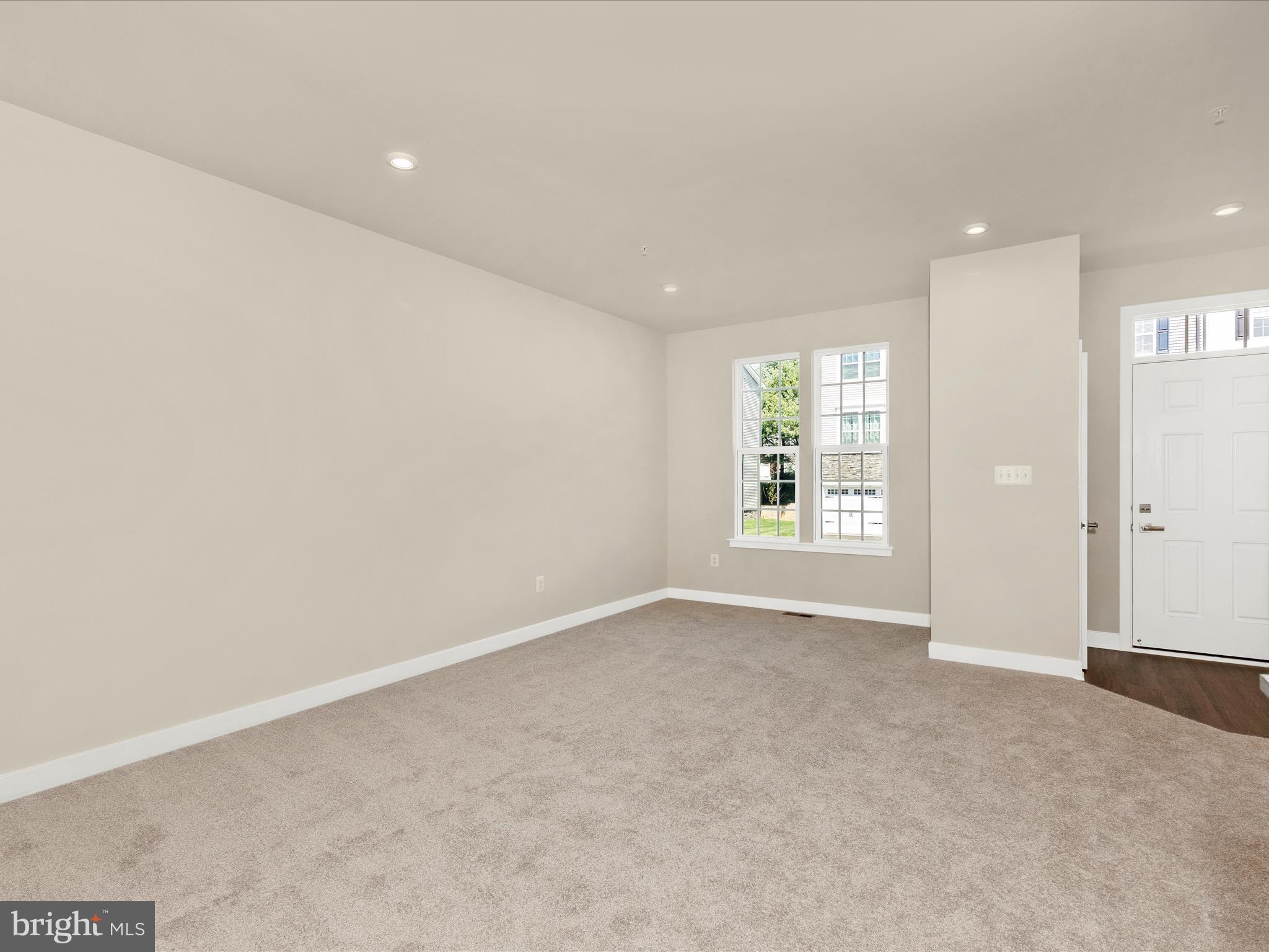 BELLE AIR TOWNHOMES - Residential Lease