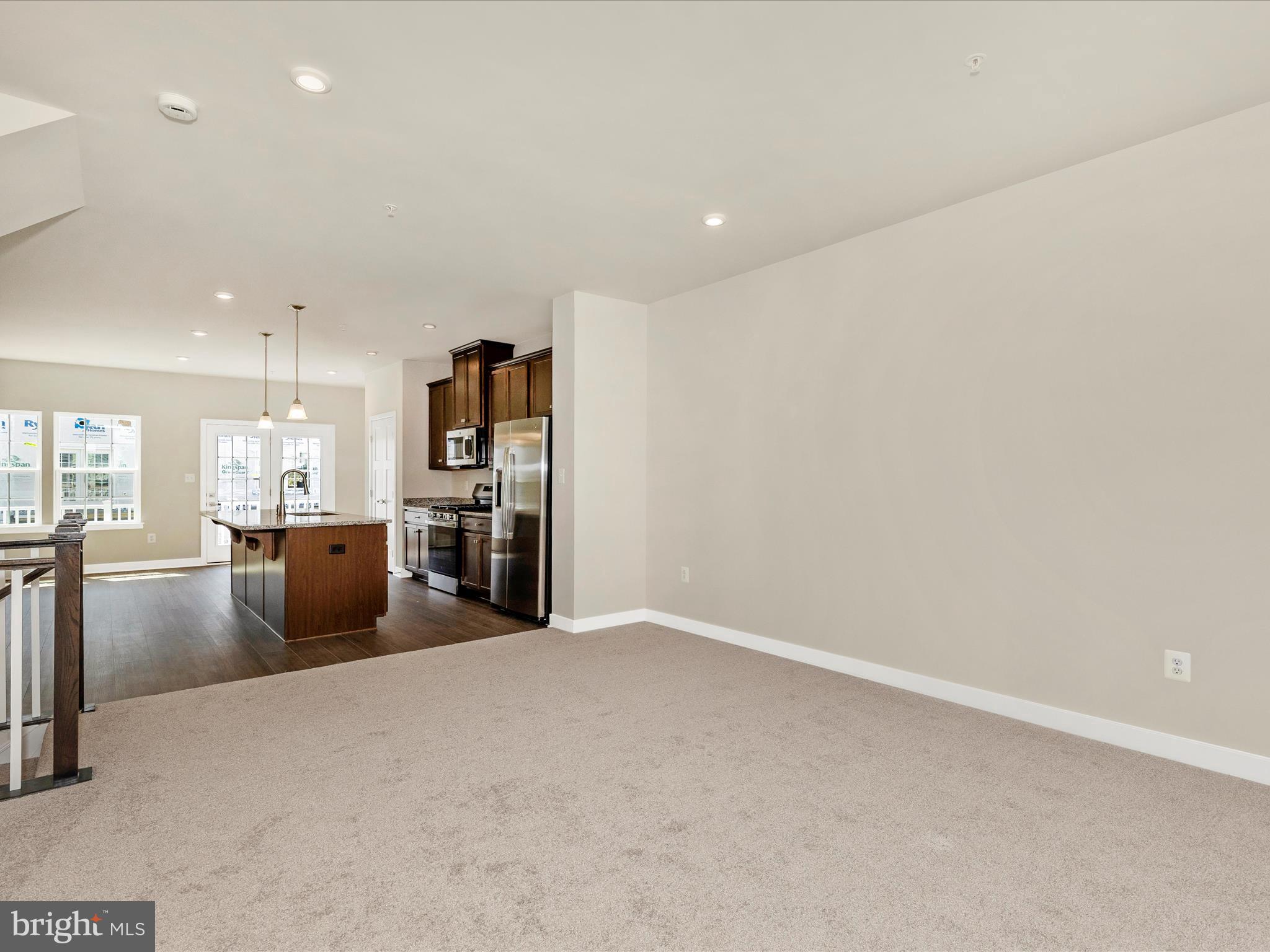 BELLE AIR TOWNHOMES - Residential Lease