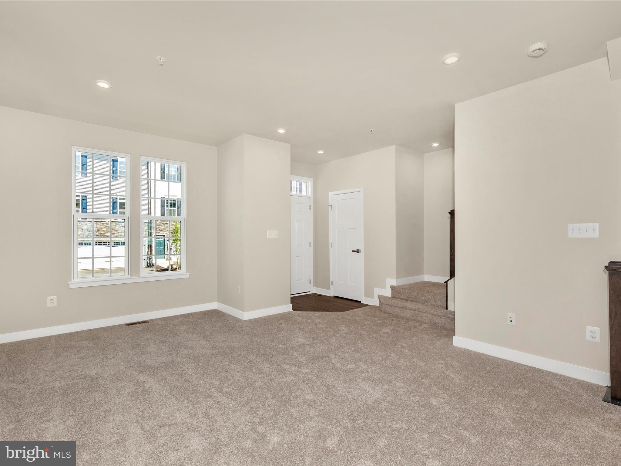 BELLE AIR TOWNHOMES - Residential Lease