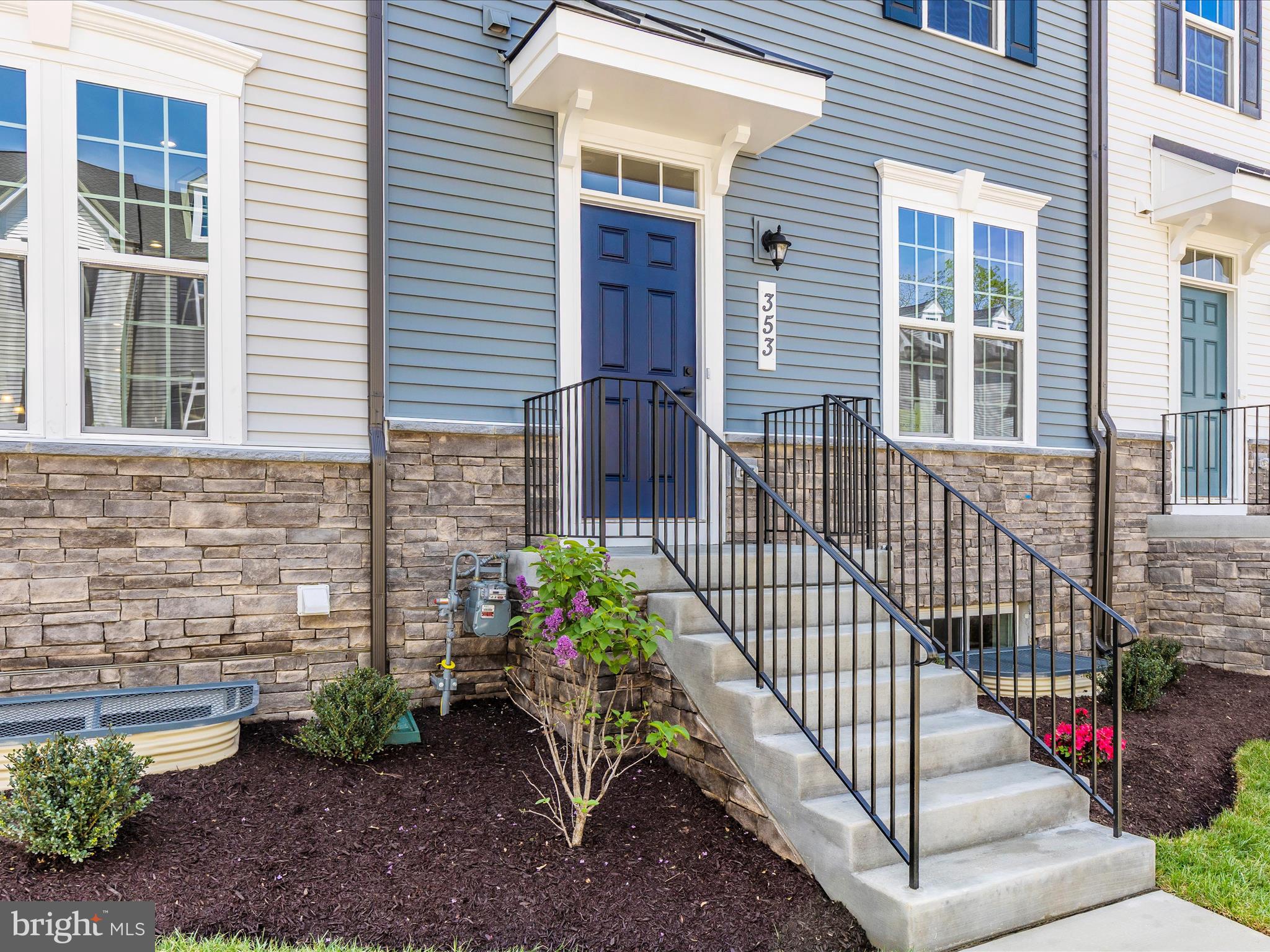 BELLE AIR TOWNHOMES - Residential Lease