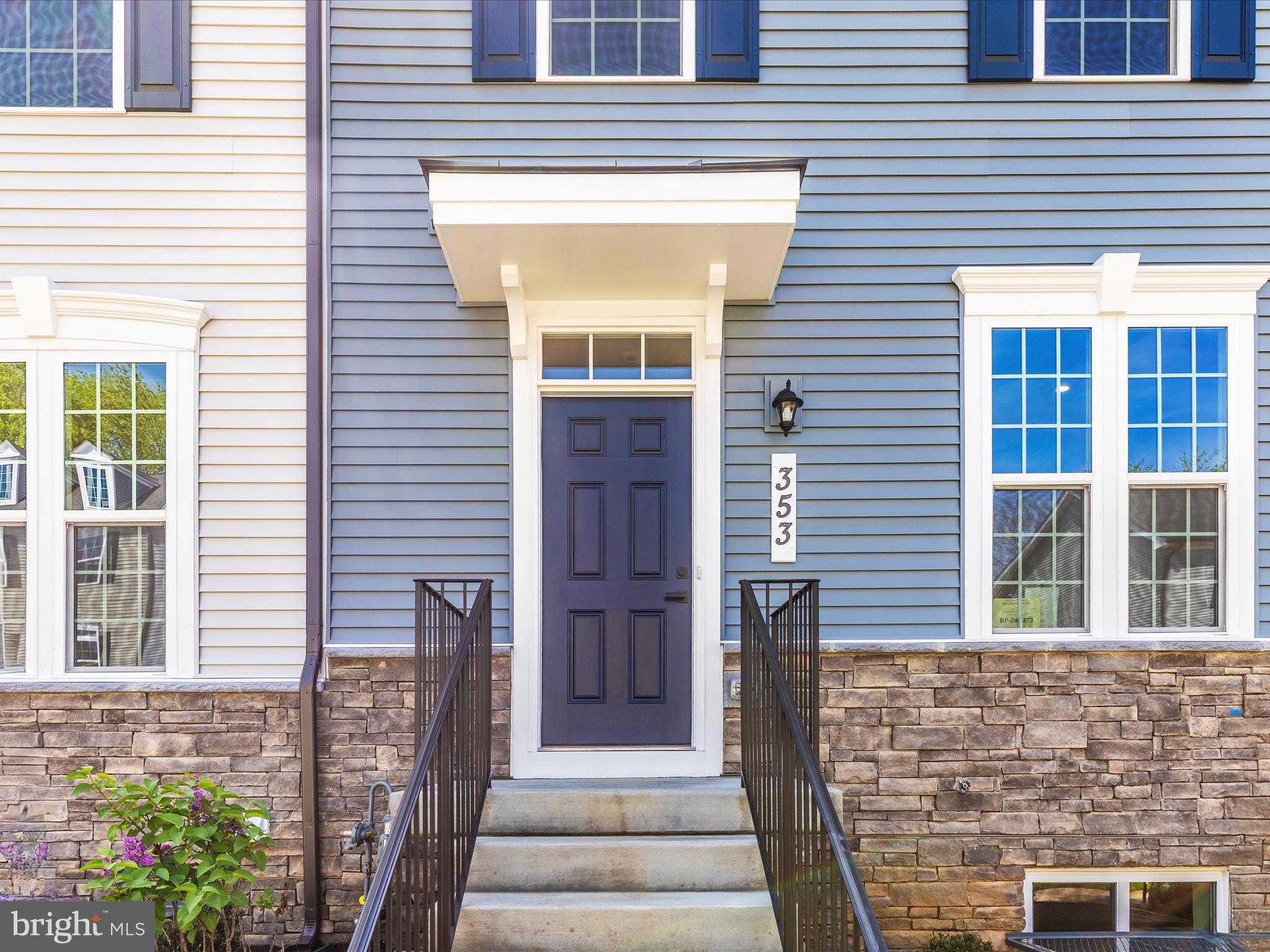 BELLE AIR TOWNHOMES - Residential Lease