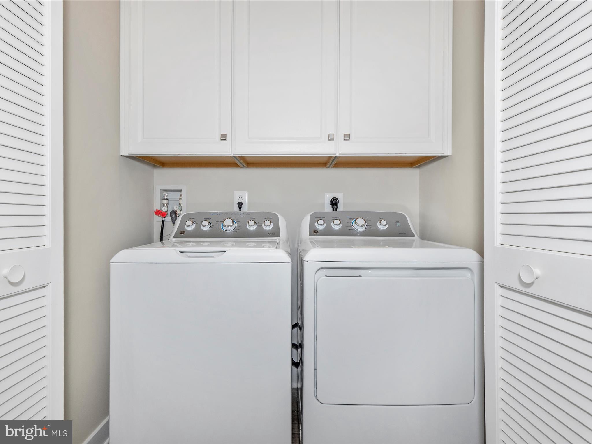 BELLE AIR TOWNHOMES - Residential Lease