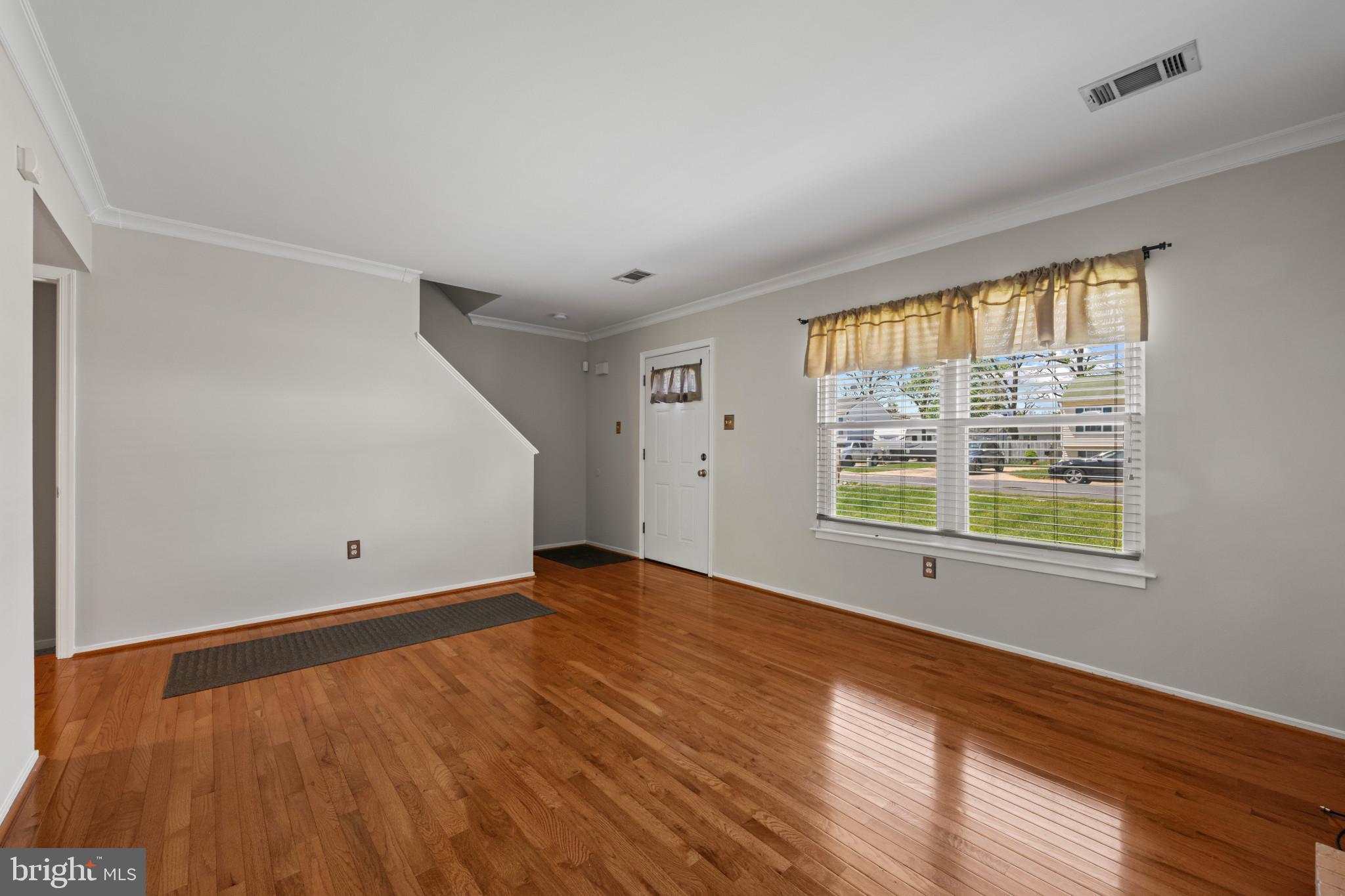 LEXINGTON RUN - Residential