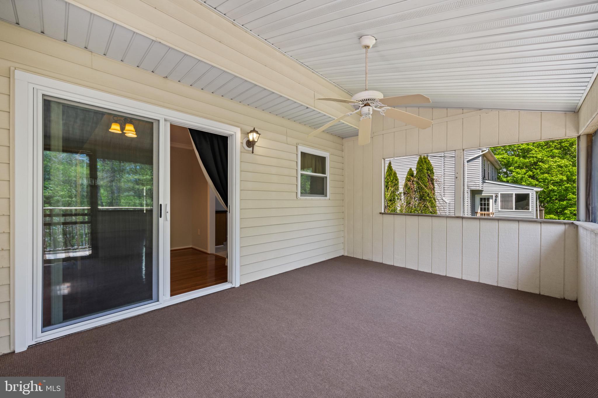 LEXINGTON RUN - Residential