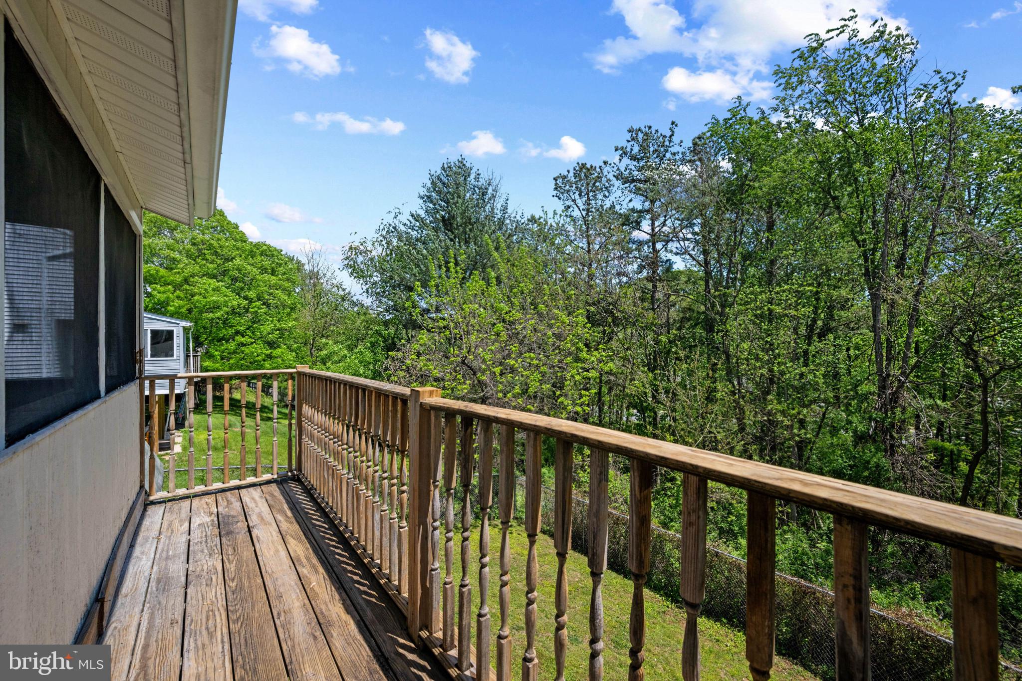 LEXINGTON RUN - Residential