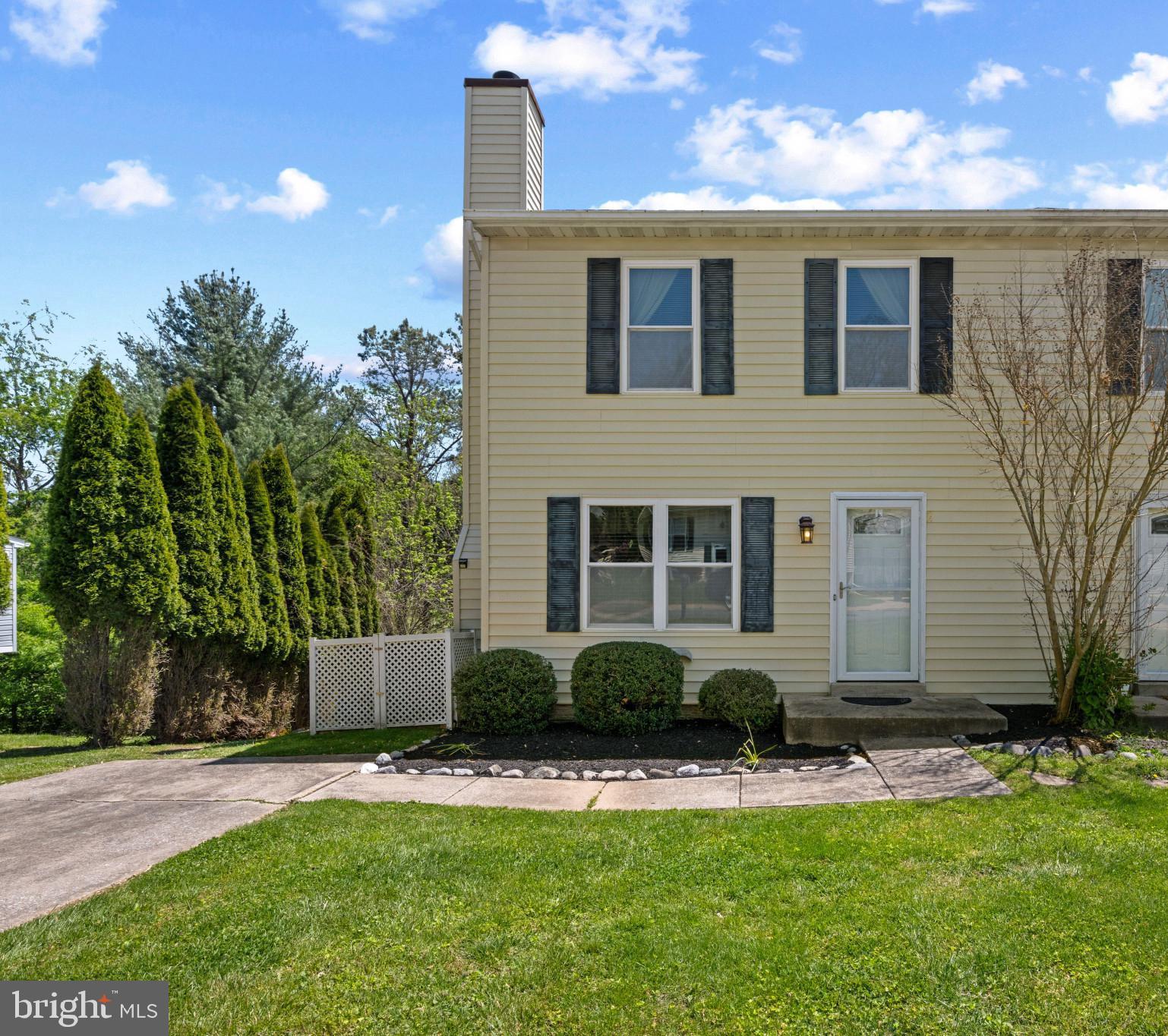 LEXINGTON RUN - Residential