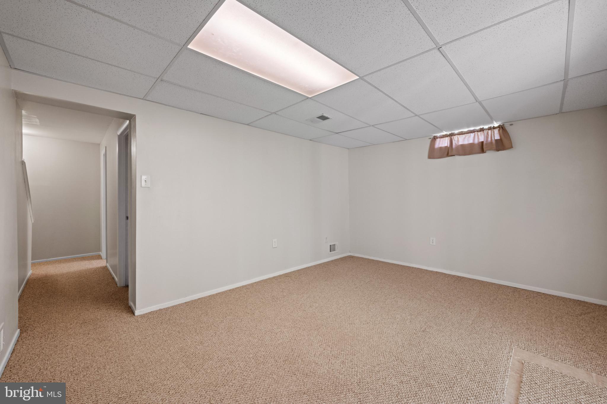 LEXINGTON RUN - Residential