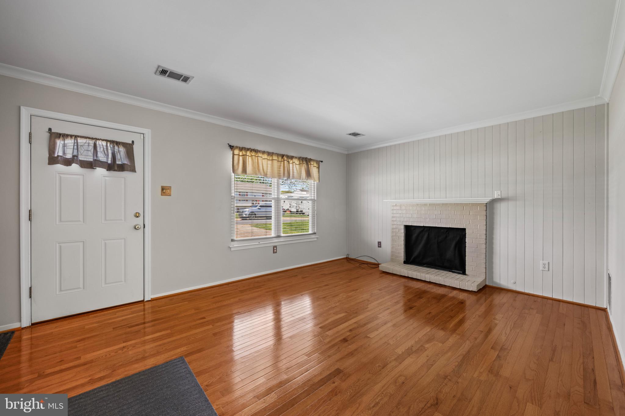 LEXINGTON RUN - Residential