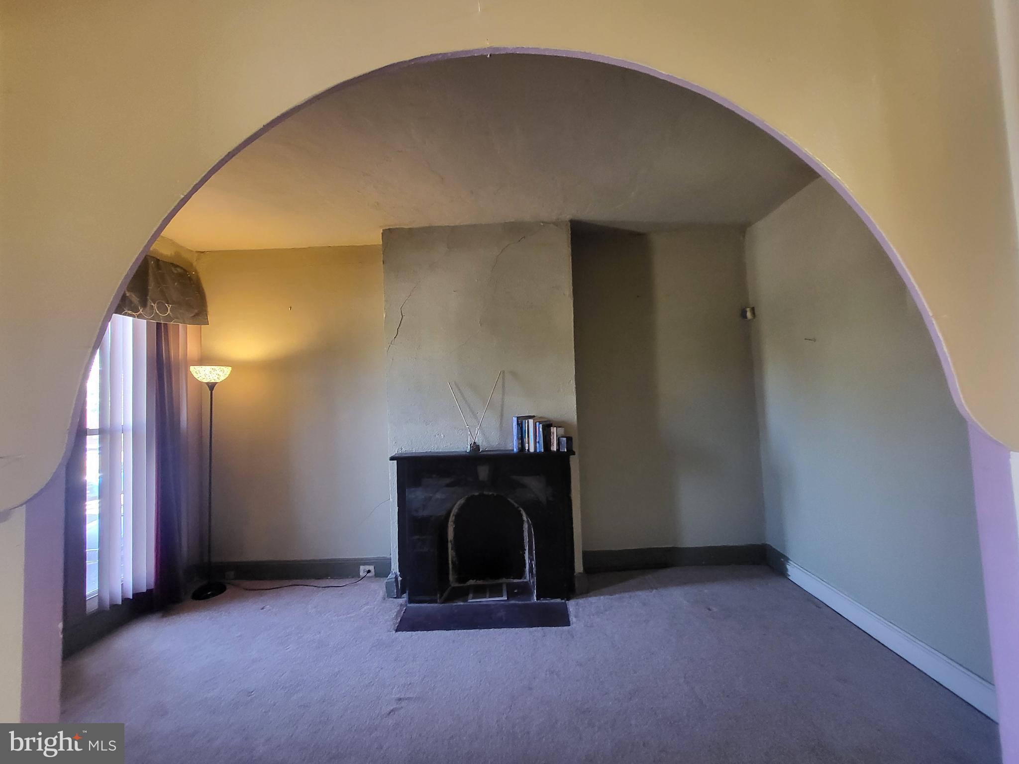 JOHNSTON SQUARE - Residential