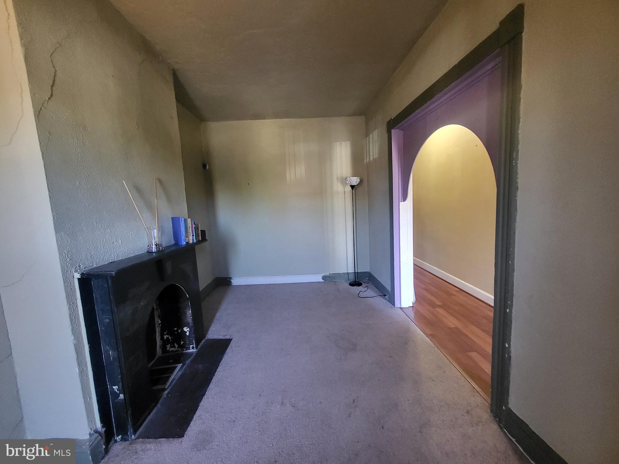 JOHNSTON SQUARE - Residential