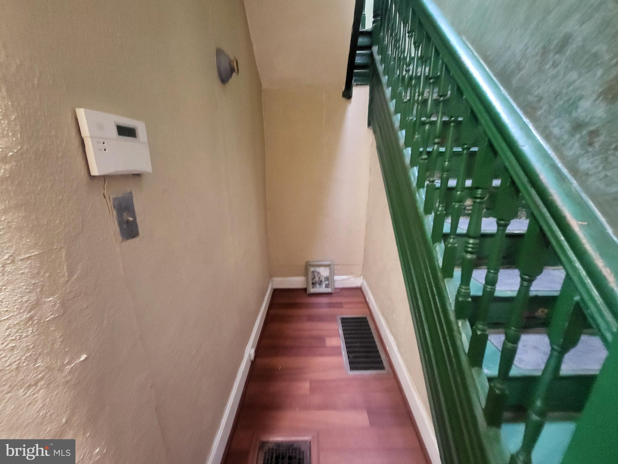 JOHNSTON SQUARE - Residential