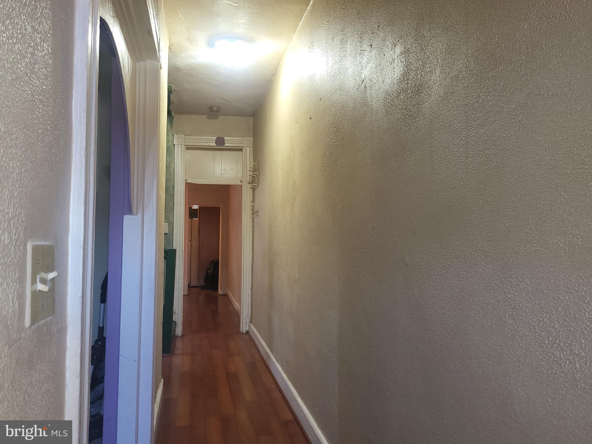 JOHNSTON SQUARE - Residential