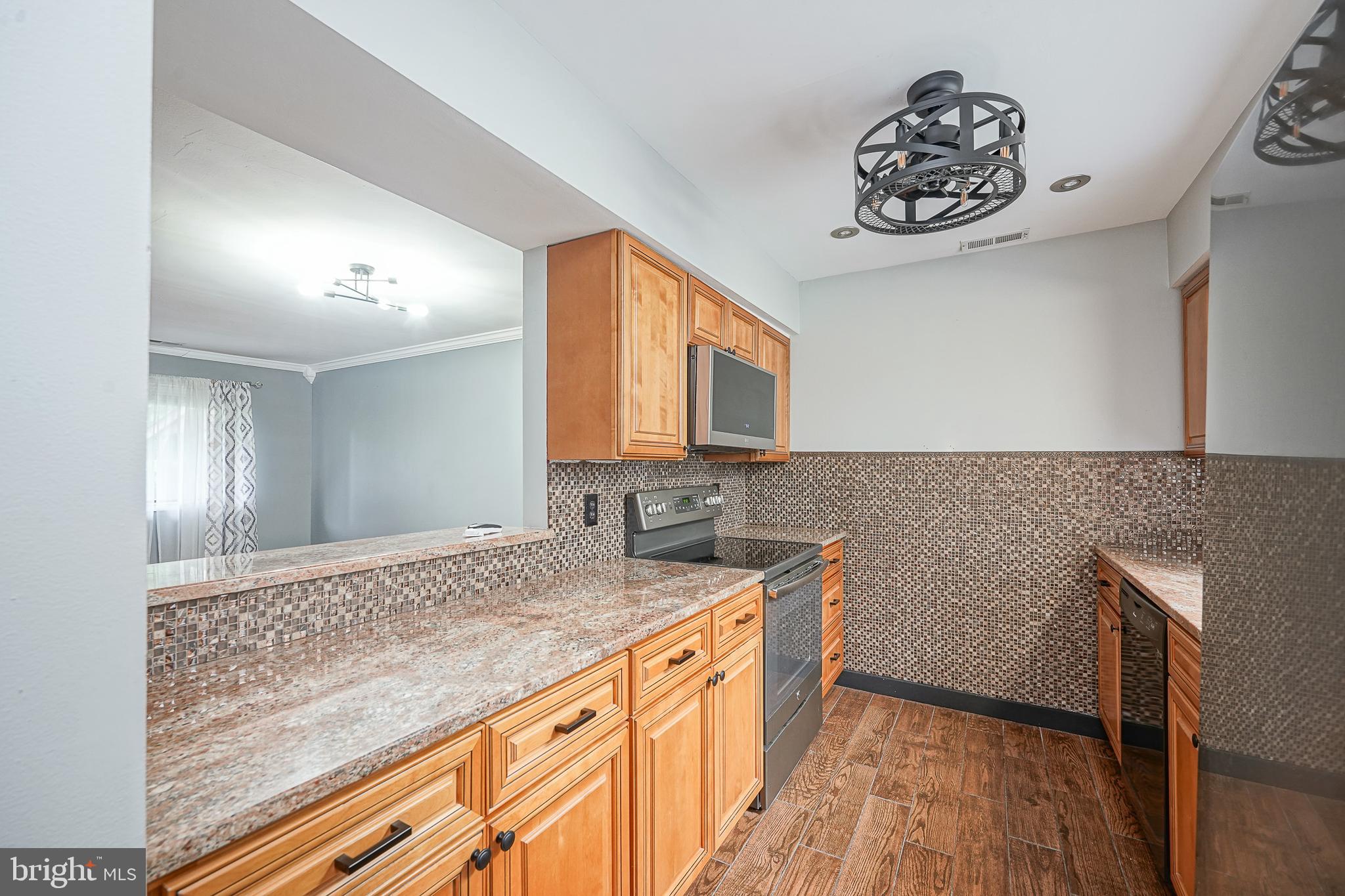 109 AVIGNON WAY