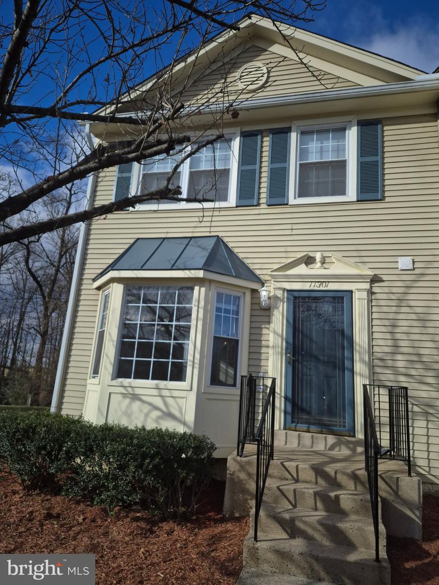 Updated & remodeled END-UNIT townhouse now available in Manassas!
Owned by the original owners who are downsizing, this move-in-ready home has just been fully refreshed. Updates include fresh paint throughout, new LVP flooring, granite countertops, two brand-new full bathrooms, new lighting, new blinds, and more.

This home also offers two assigned parking spaces directly in front, a rare find. Out back, enjoy a fenced yard with a new deck, perfect for relaxing or entertaining.

And the location can’t be beat — minutes to I-66, VRE, shopping, restaurants, medical offices, and the hospital. Convenience truly at your doorstep.

Photos will be posted on 1/16/26.