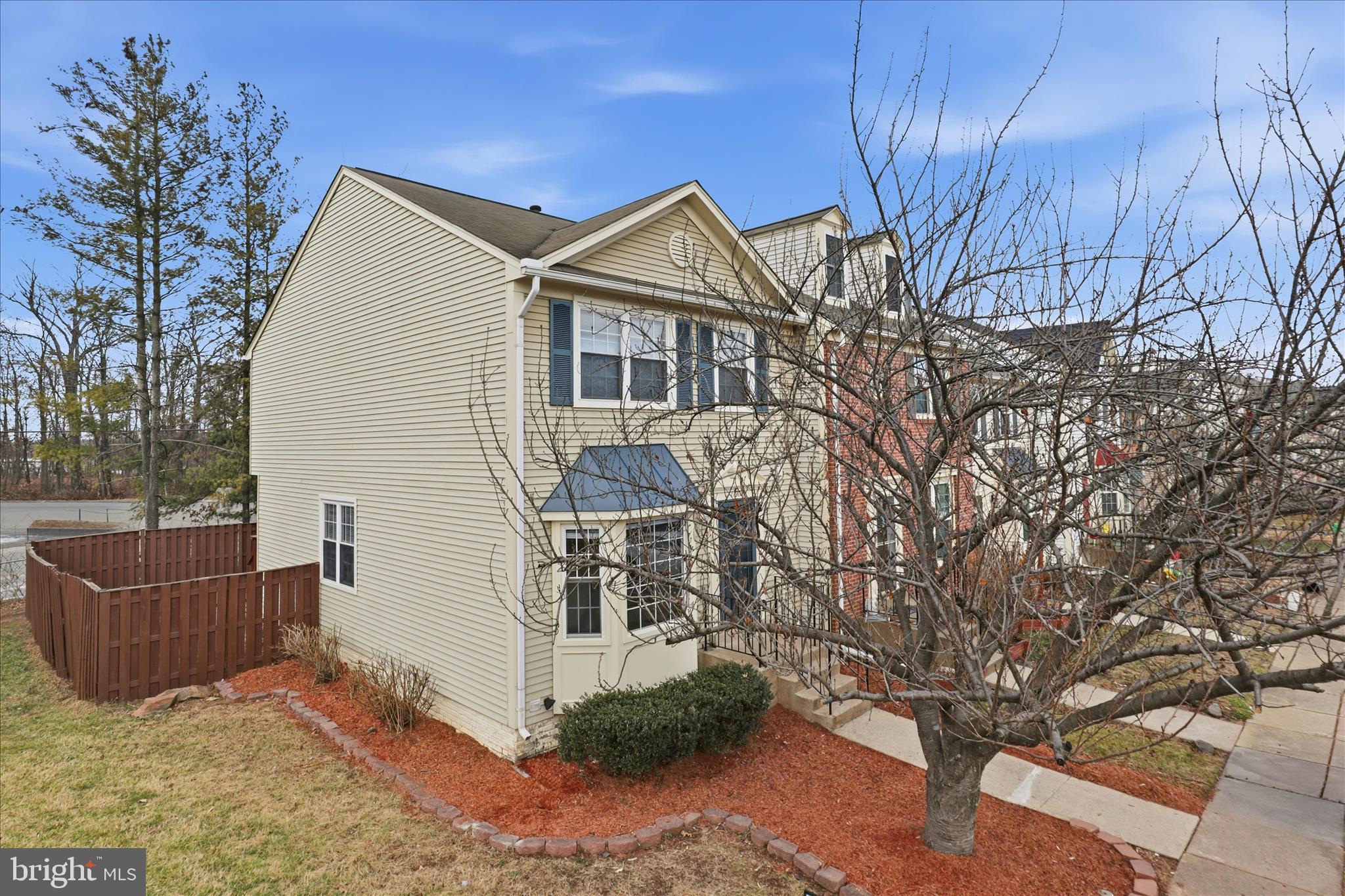 PARADISE - Residential