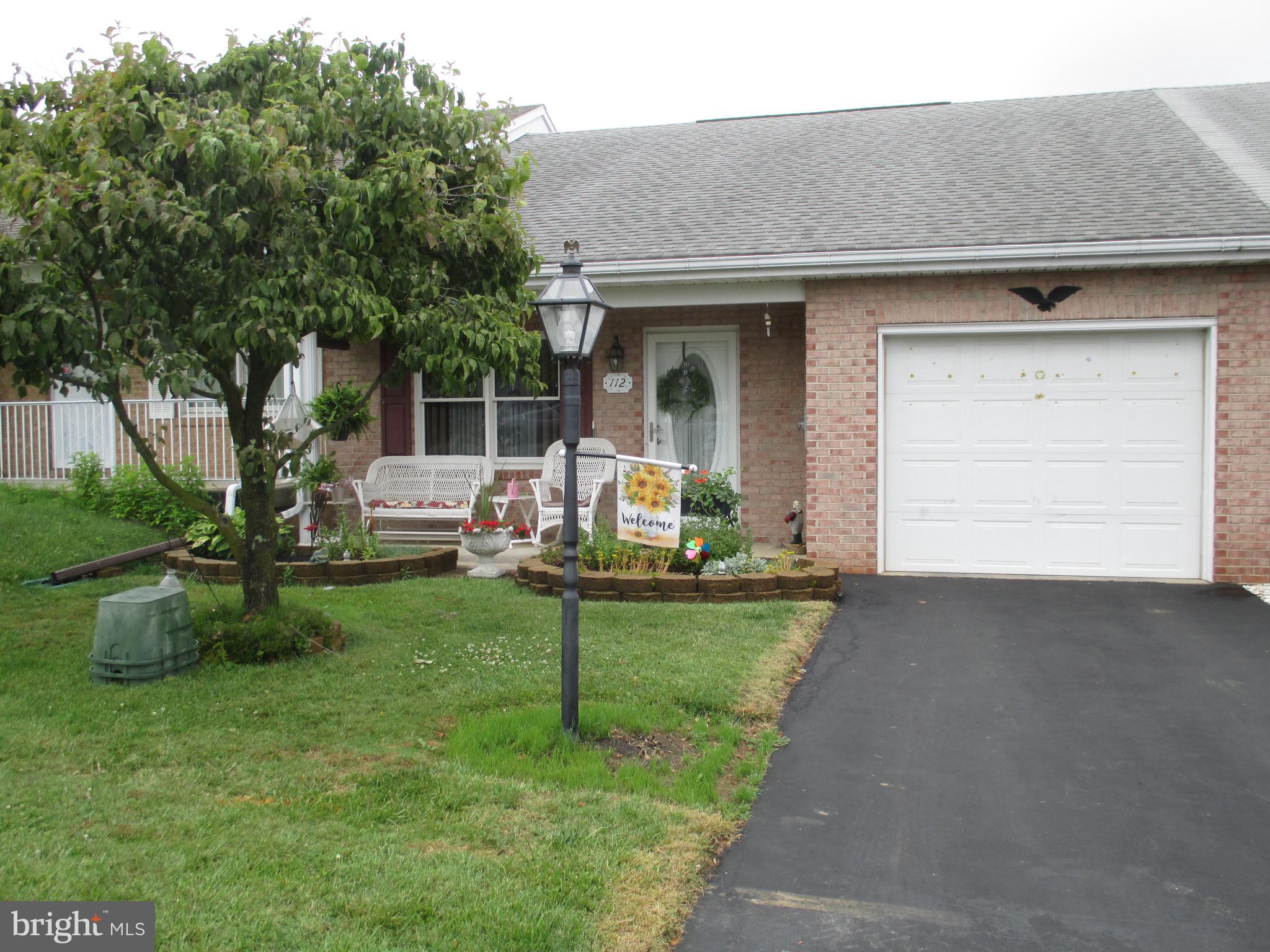 SOUTH POINTE - Residential