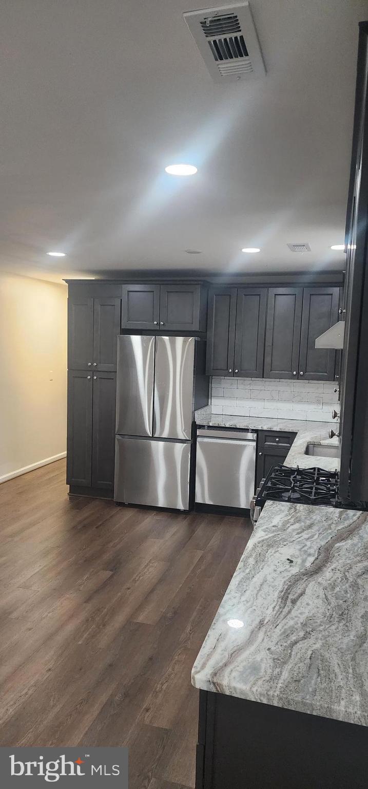 CHATHAM HEIGHTS - Residential