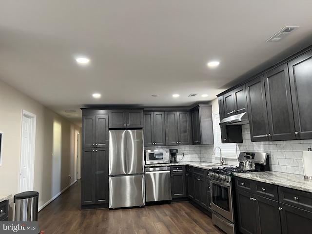 CHATHAM HEIGHTS - Residential