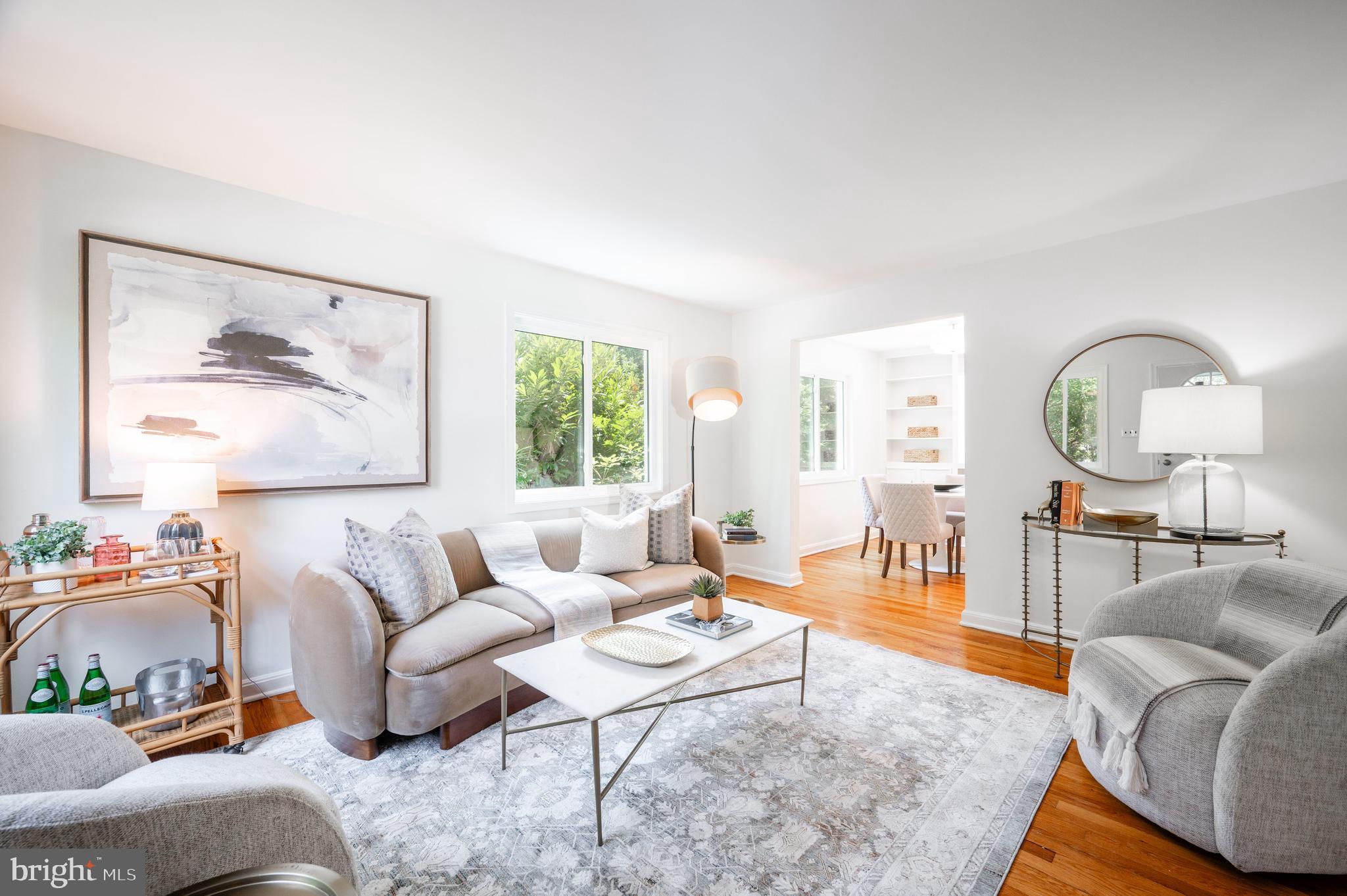 405 E HOWELL AVENUE