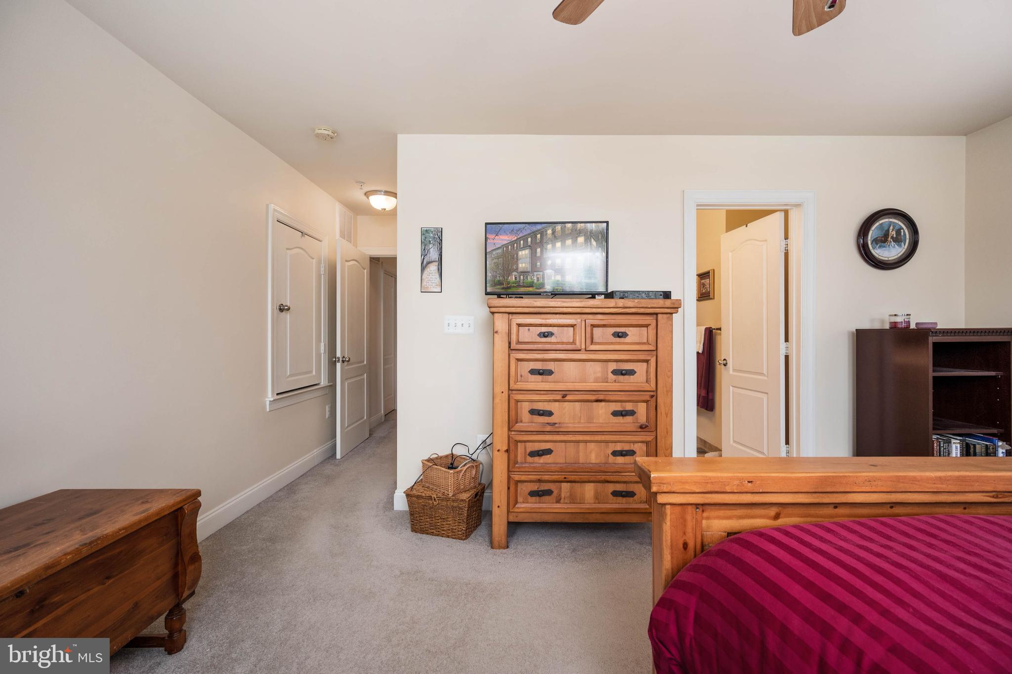 HIGHLANDS CIRCLE CONDOMINIUM - Residential