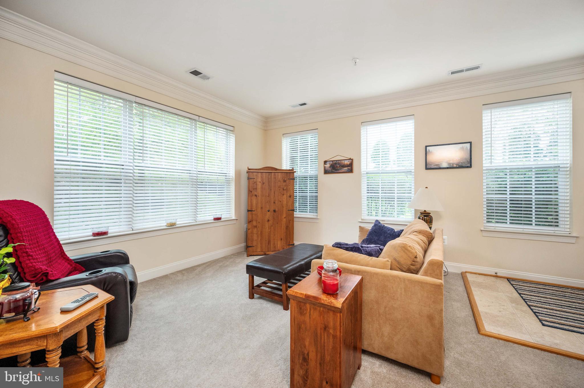 HIGHLANDS CIRCLE CONDOMINIUM - Residential