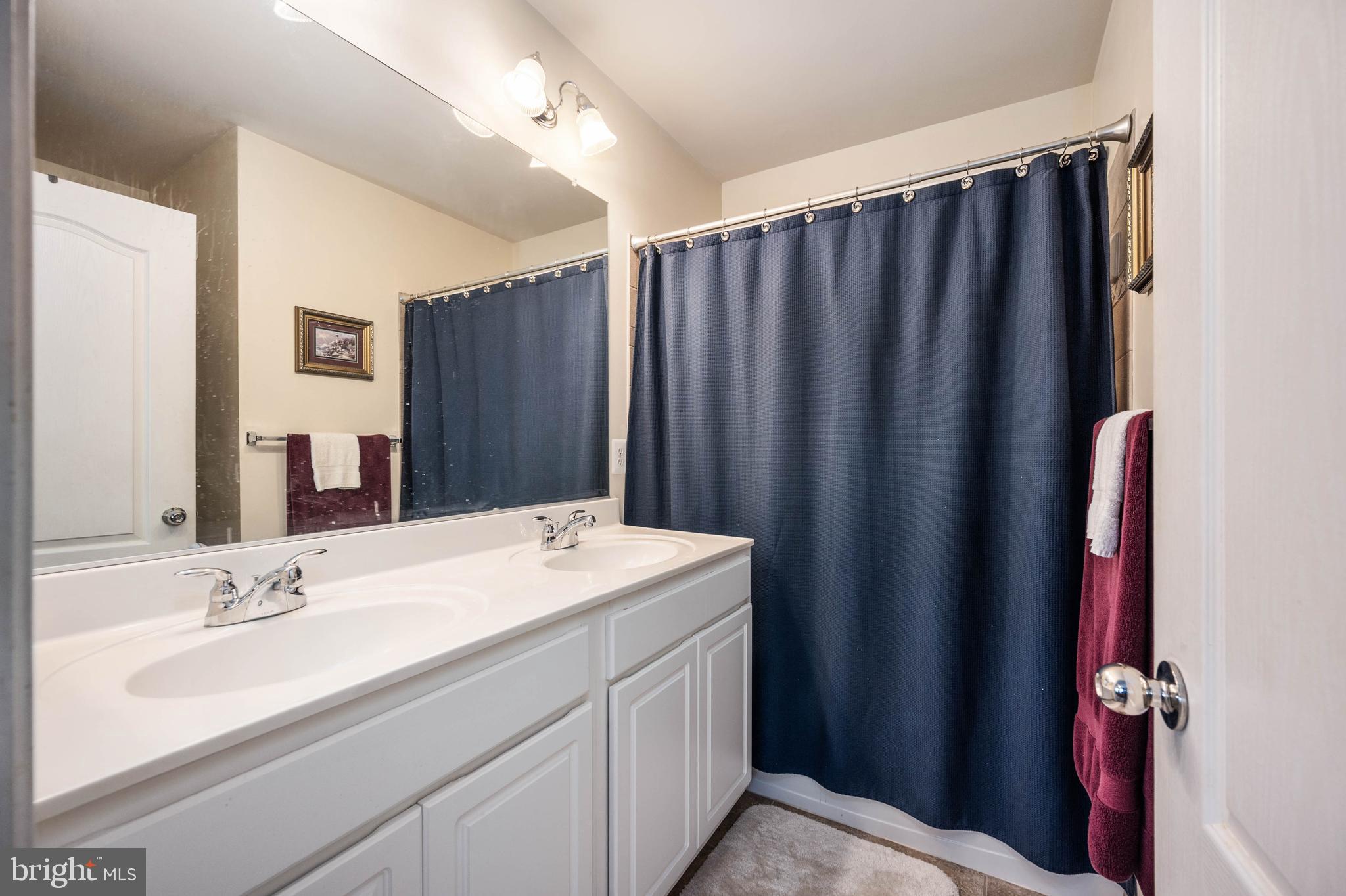 HIGHLANDS CIRCLE CONDOMINIUM - Residential