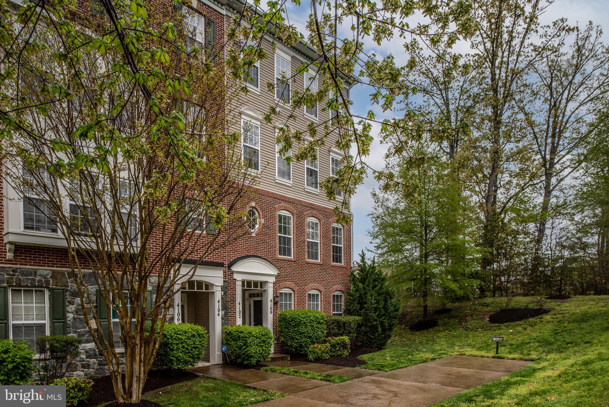 HIGHLANDS CIRCLE CONDOMINIUM - Residential