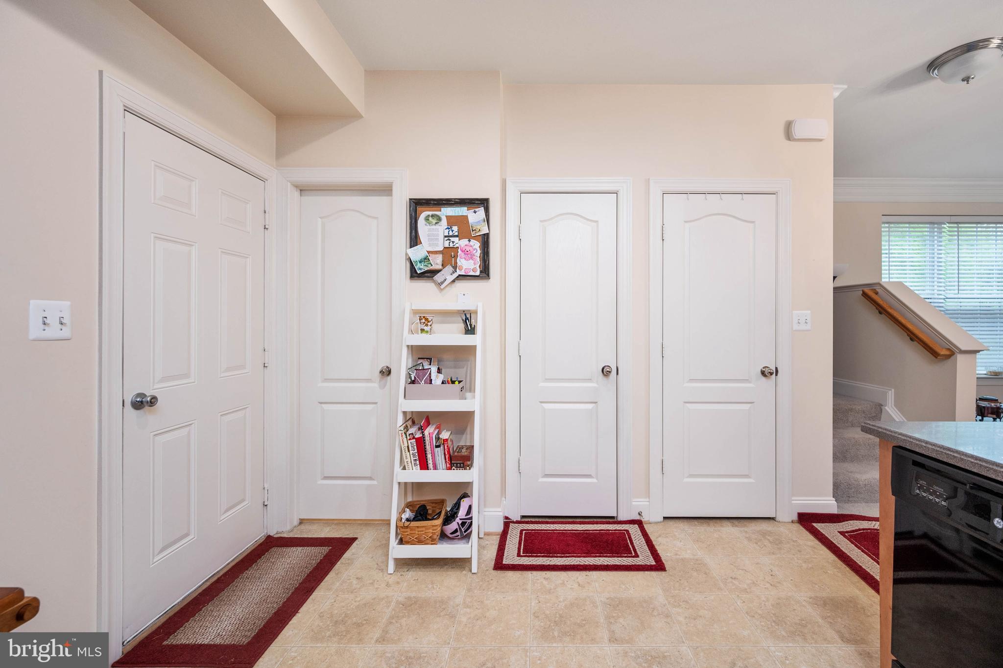 HIGHLANDS CIRCLE CONDOMINIUM - Residential