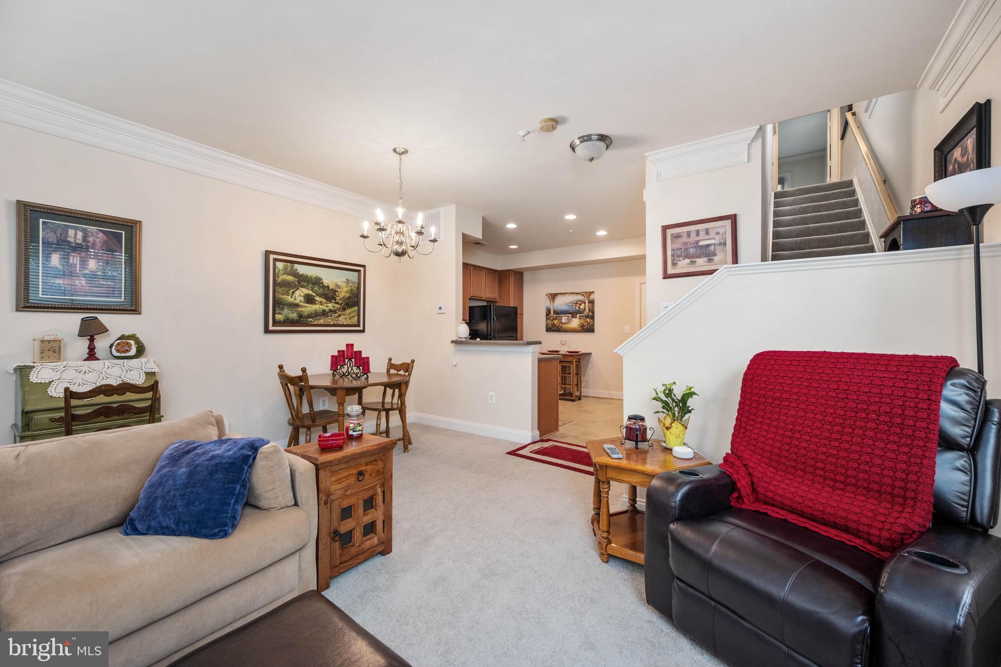 HIGHLANDS CIRCLE CONDOMINIUM - Residential
