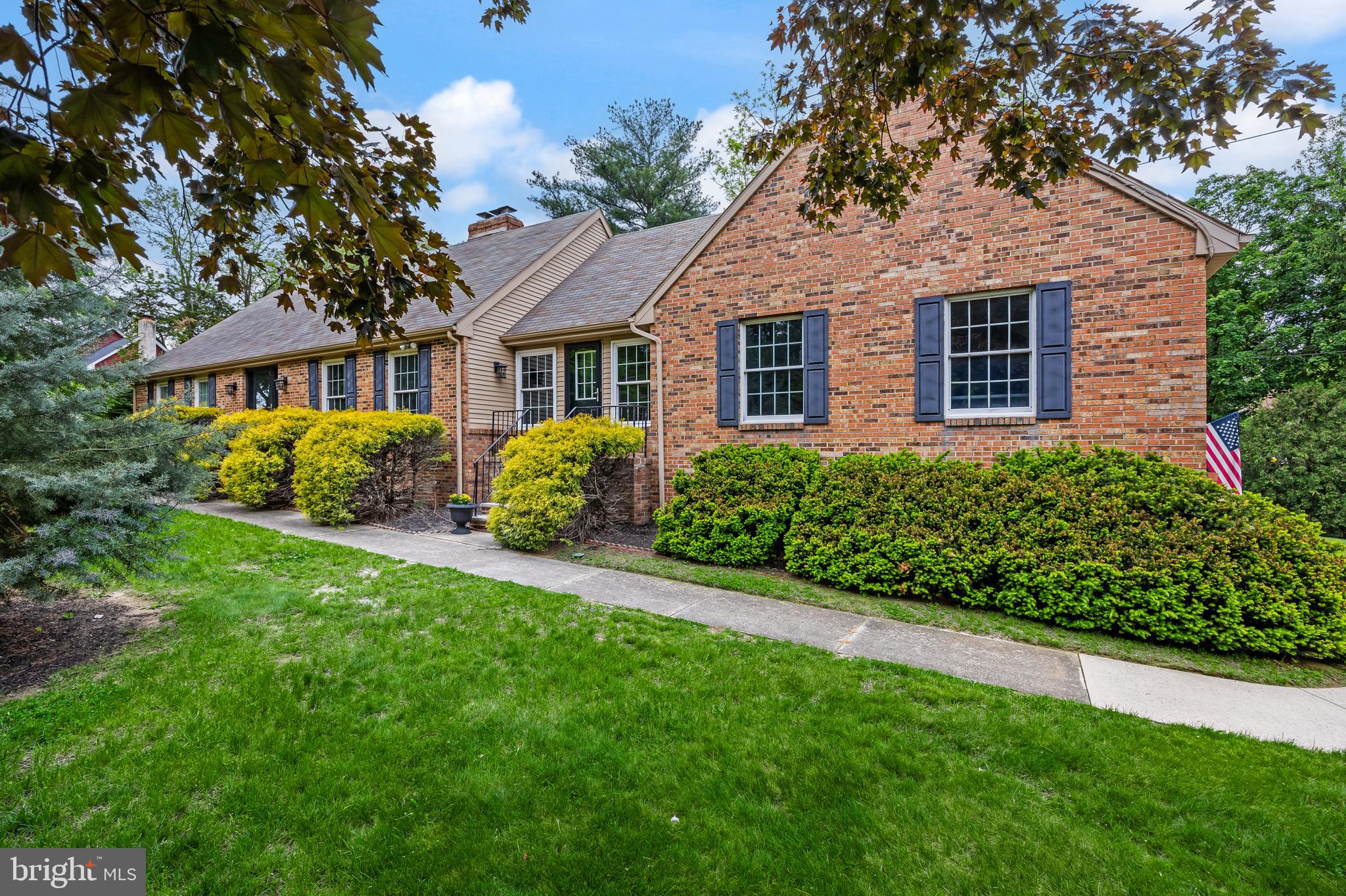 1579 HAINESPORT MOUNT LAUREL ROAD