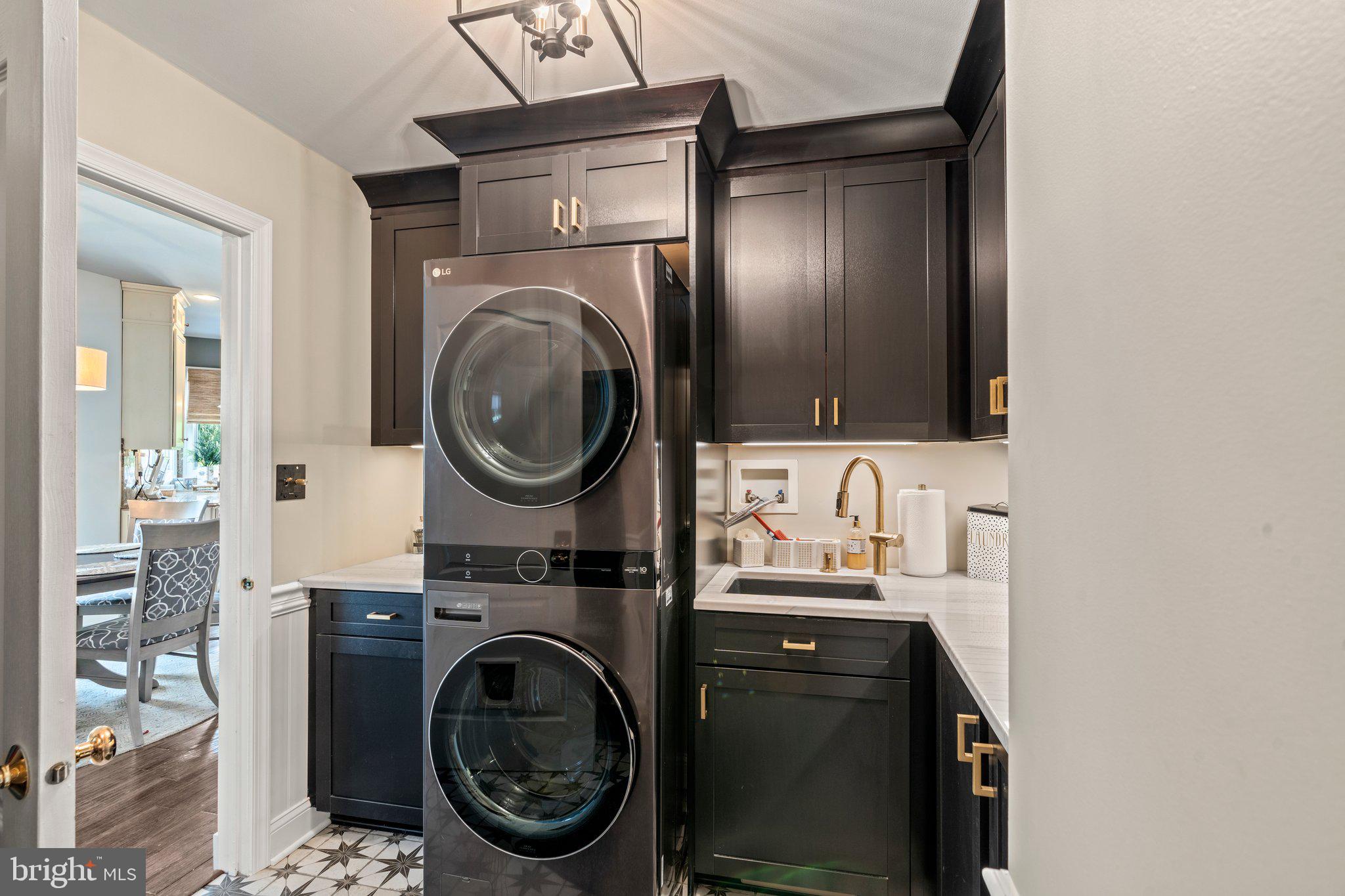 STONEY FORD ESTATE - Residential