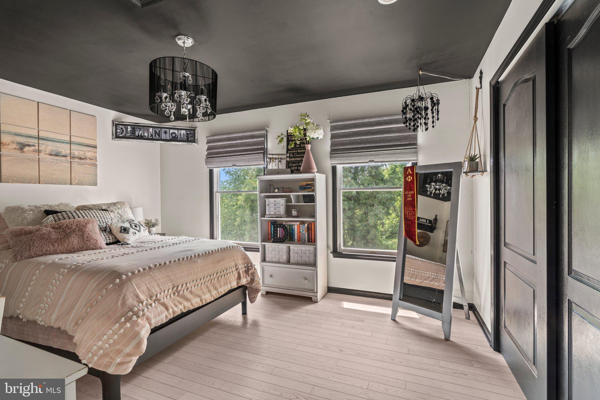 STONEY FORD ESTATE - Residential