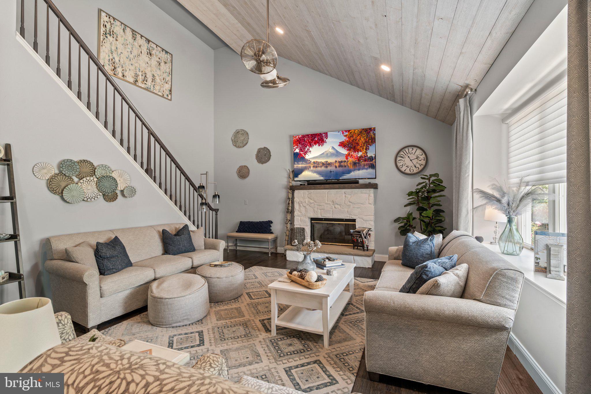 STONEY FORD ESTATE - Residential