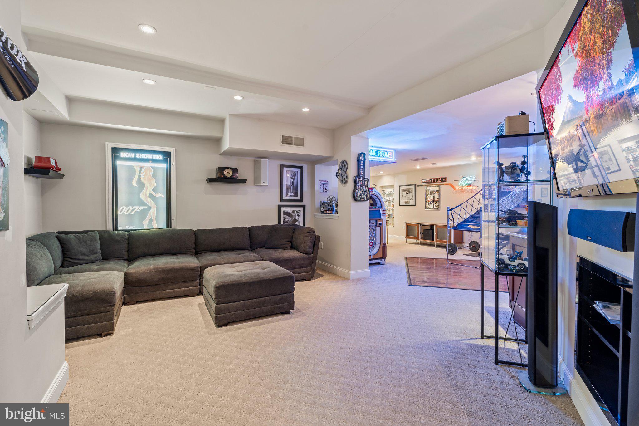 STONEY FORD ESTATE - Residential