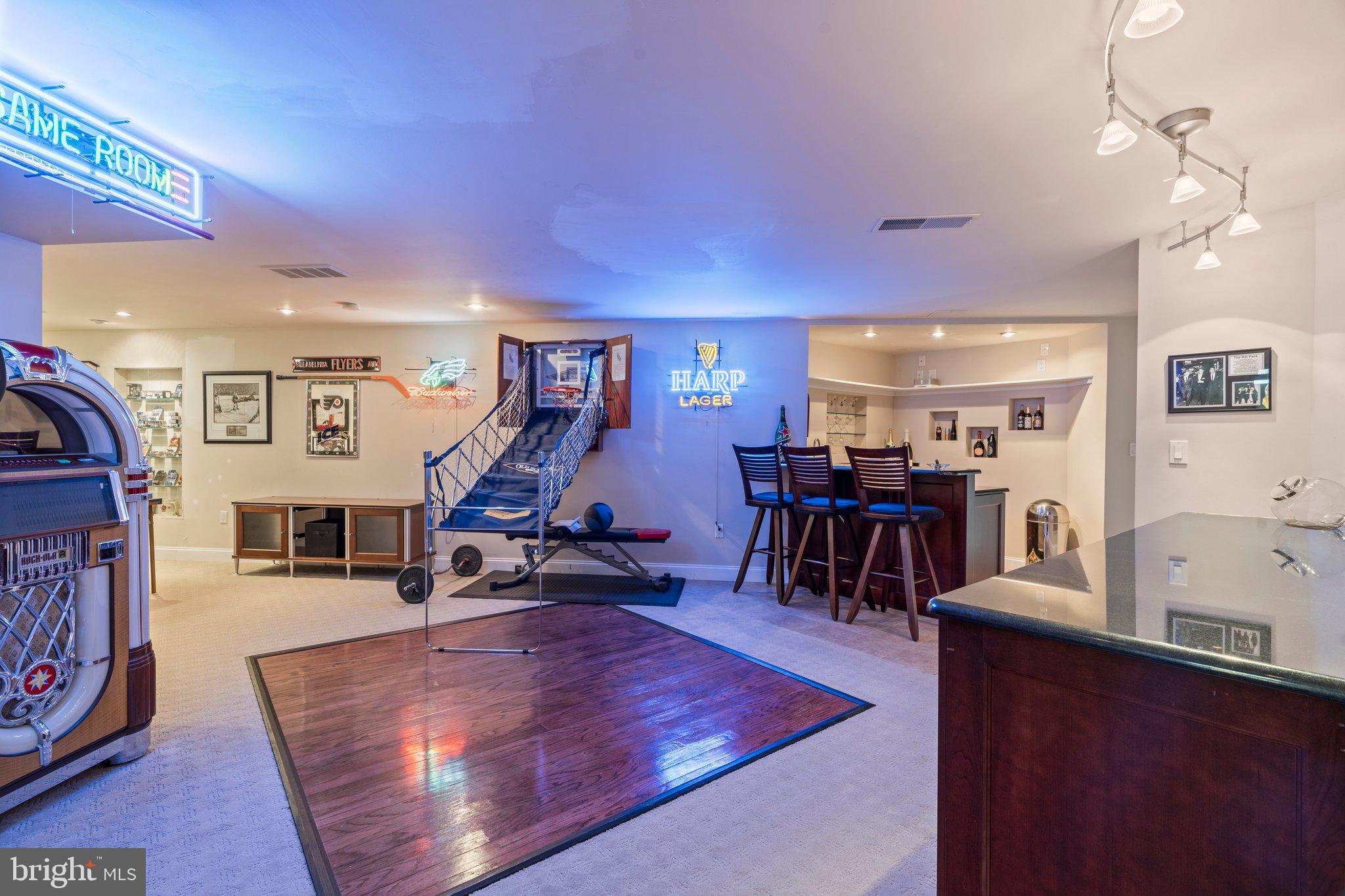 STONEY FORD ESTATE - Residential