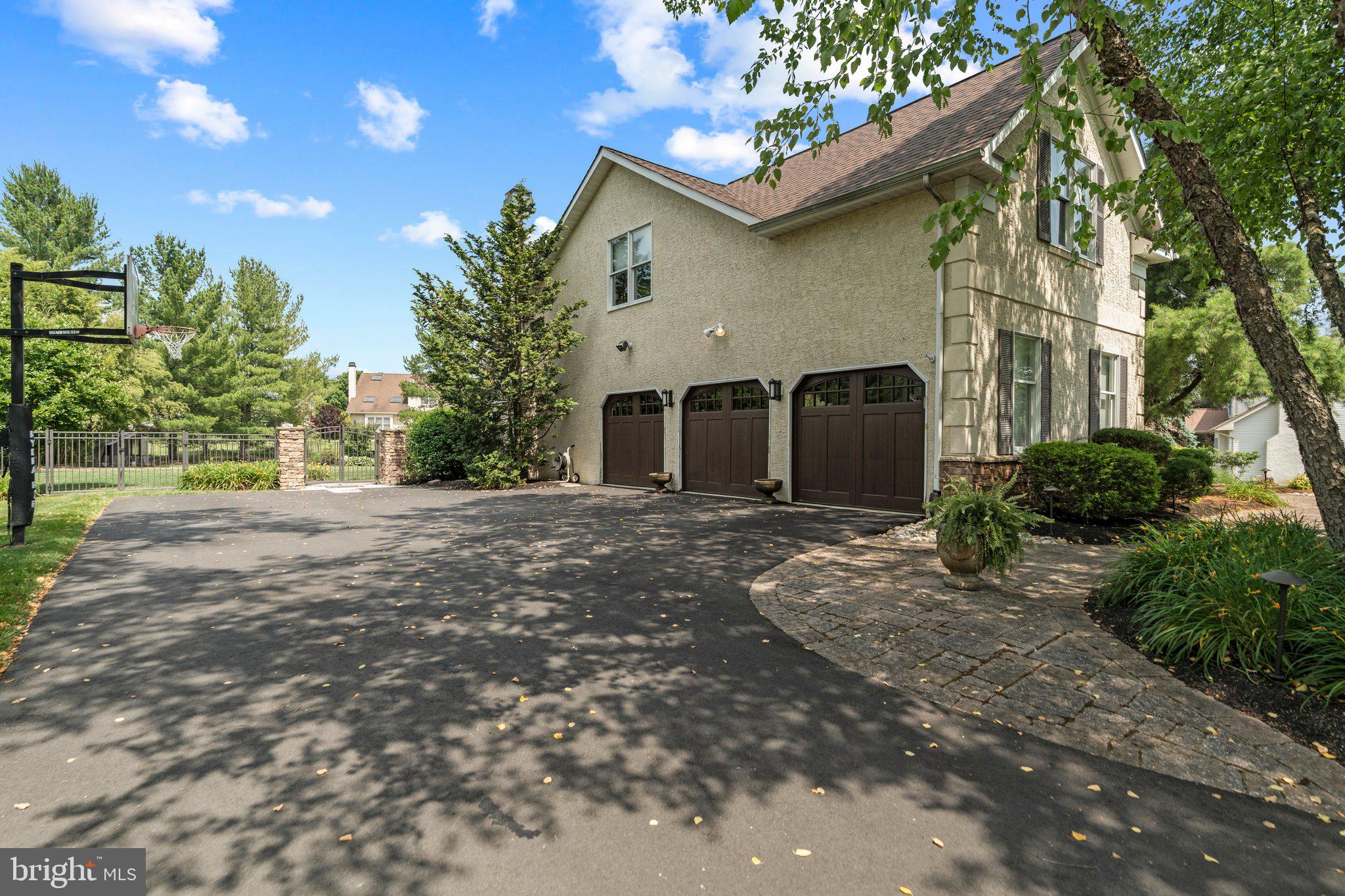 STONEY FORD ESTATE - Residential